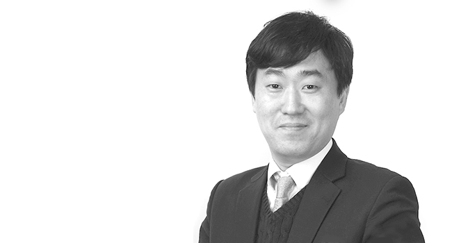 Yongho Shin