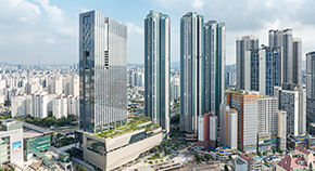 Cheongnyangni Station Lotte Castle SKY-L65